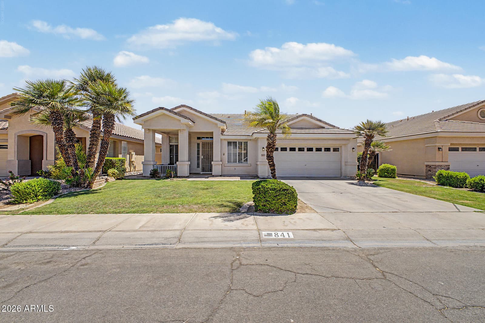 841 N CAMBRIDGE Place, Chandler, AZ 85225 — photo 1 of 40