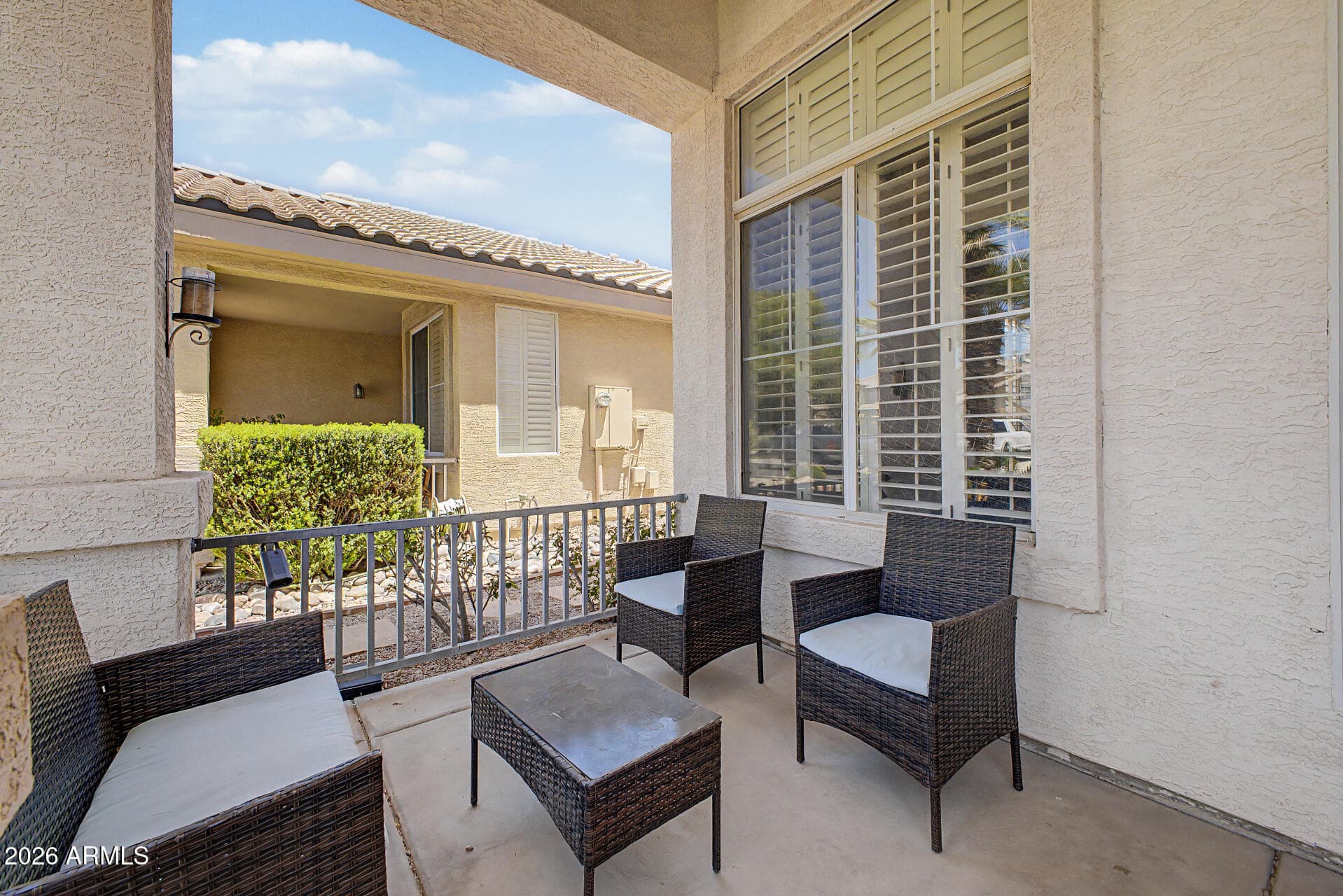 841 N CAMBRIDGE Place, Chandler, AZ 85225 — photo 7 of 40