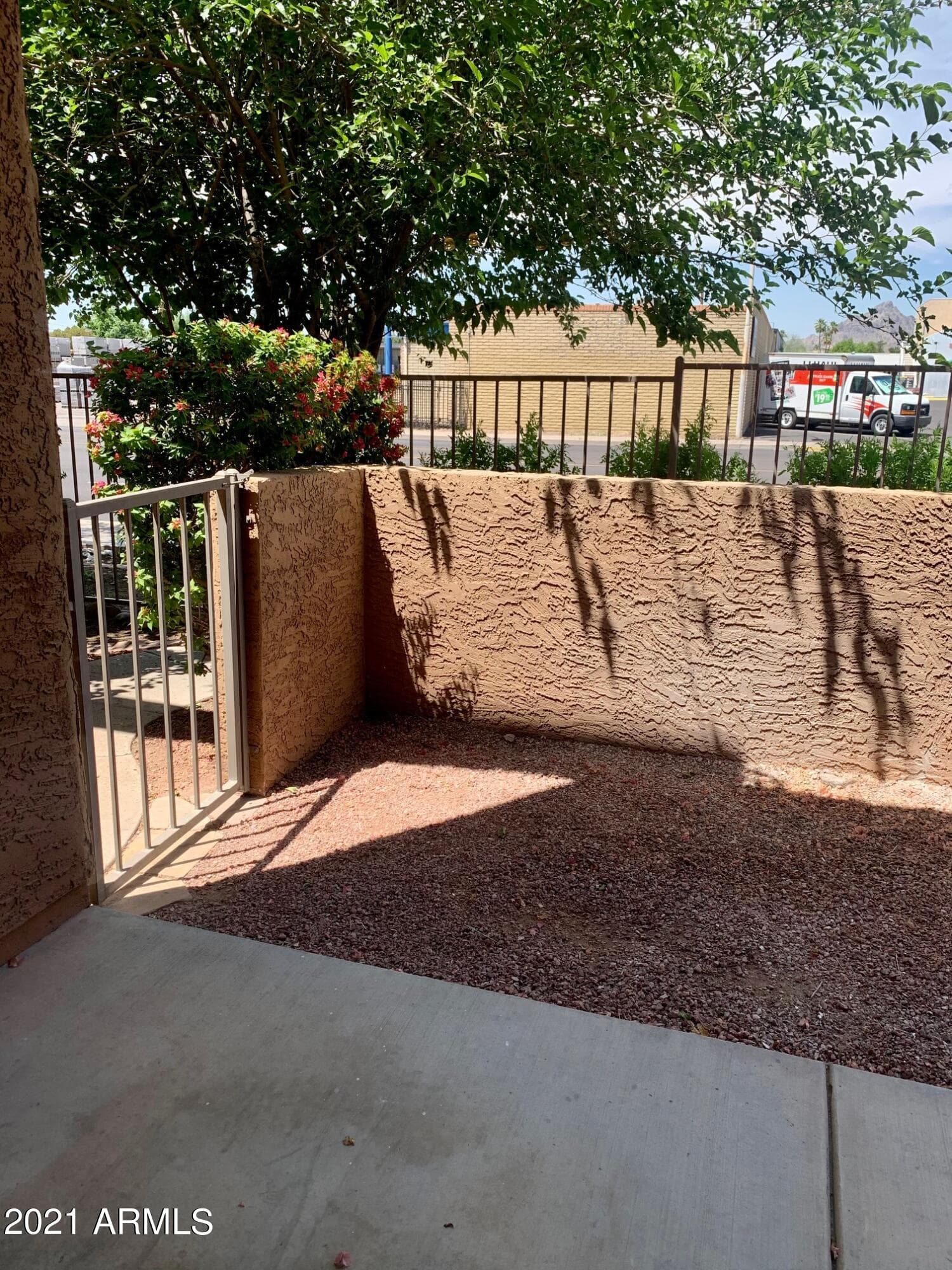 2625 E INDIAN SCHOOL Road 101, Phoenix, AZ 85016 — photo 11 of 15