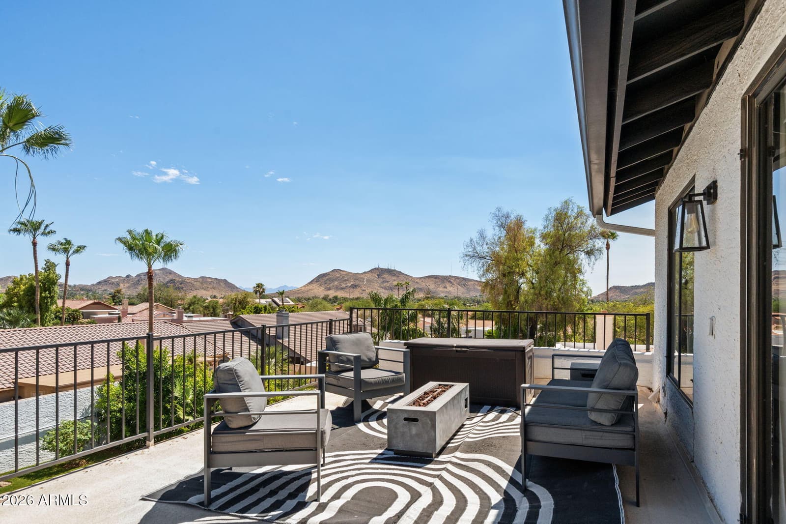 1015 E COUNTRY GABLES Drive, Phoenix, AZ 85002 — photo 9 of 43