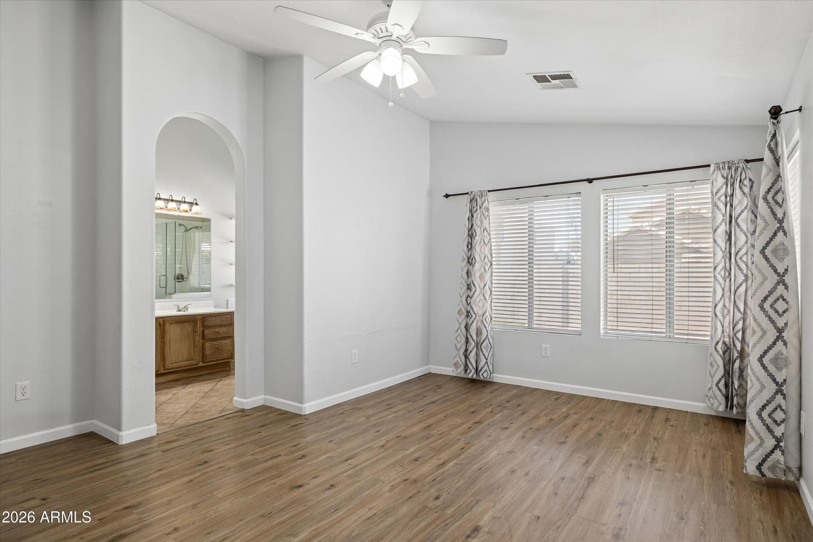 7415 E LOBO Avenue, Mesa, AZ 85209 — photo 14 of 30