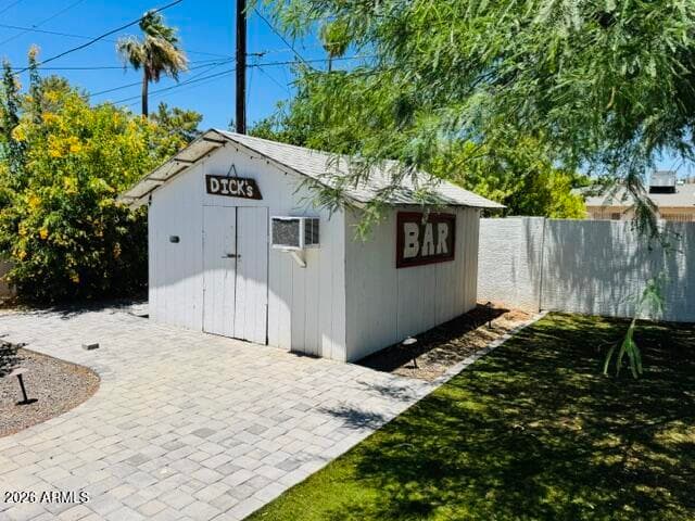5320 E THOMAS Road, Phoenix, AZ 85018 — photo 23 of 28