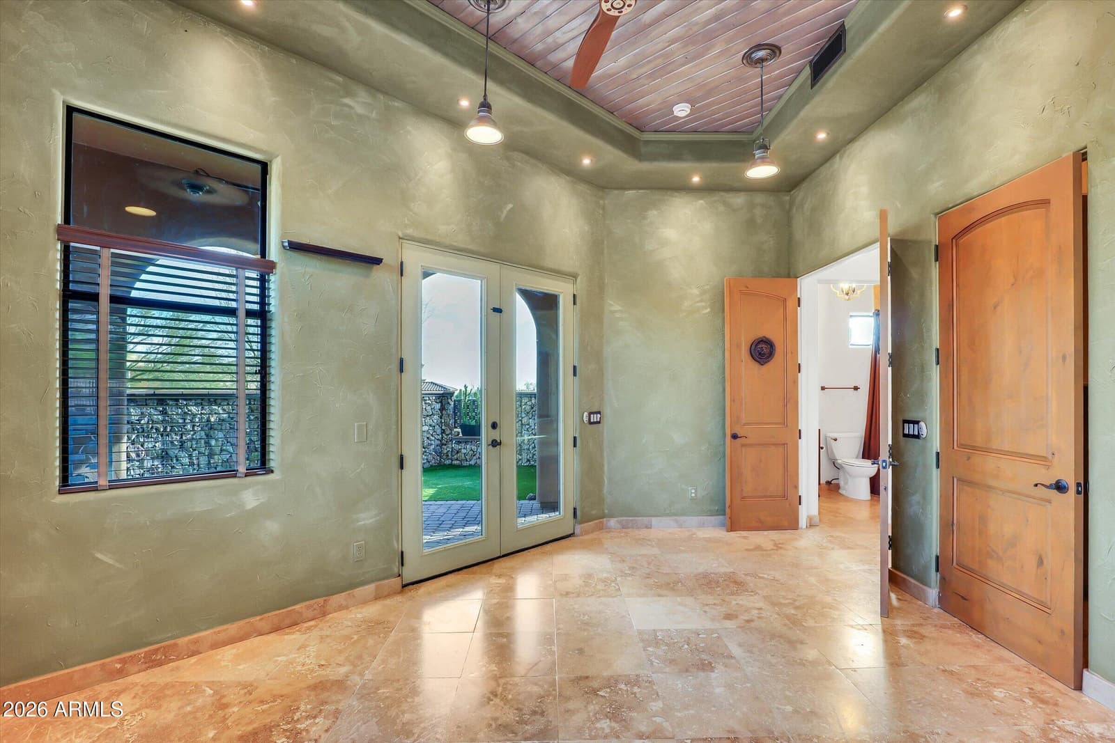 8746 E RUSSELL Street, Mesa, AZ 85207 — photo 15 of 117