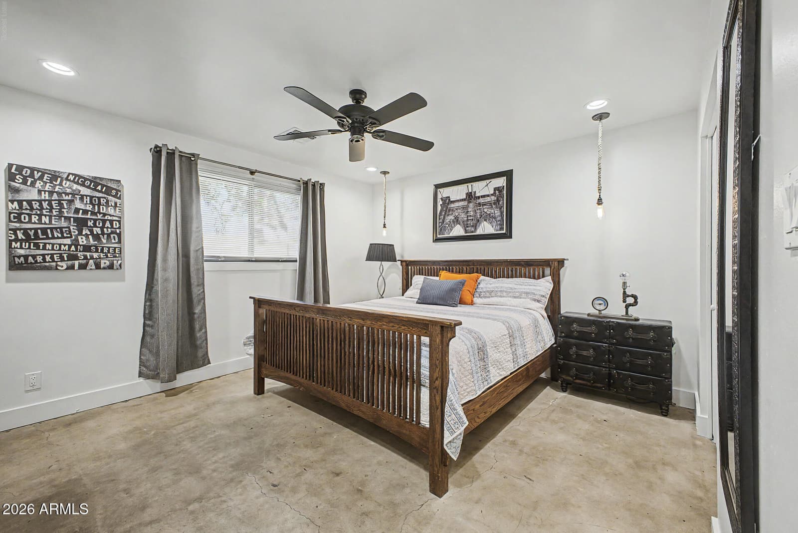 1031 W 12TH Place, Tempe, AZ 85281 — photo 10 of 25