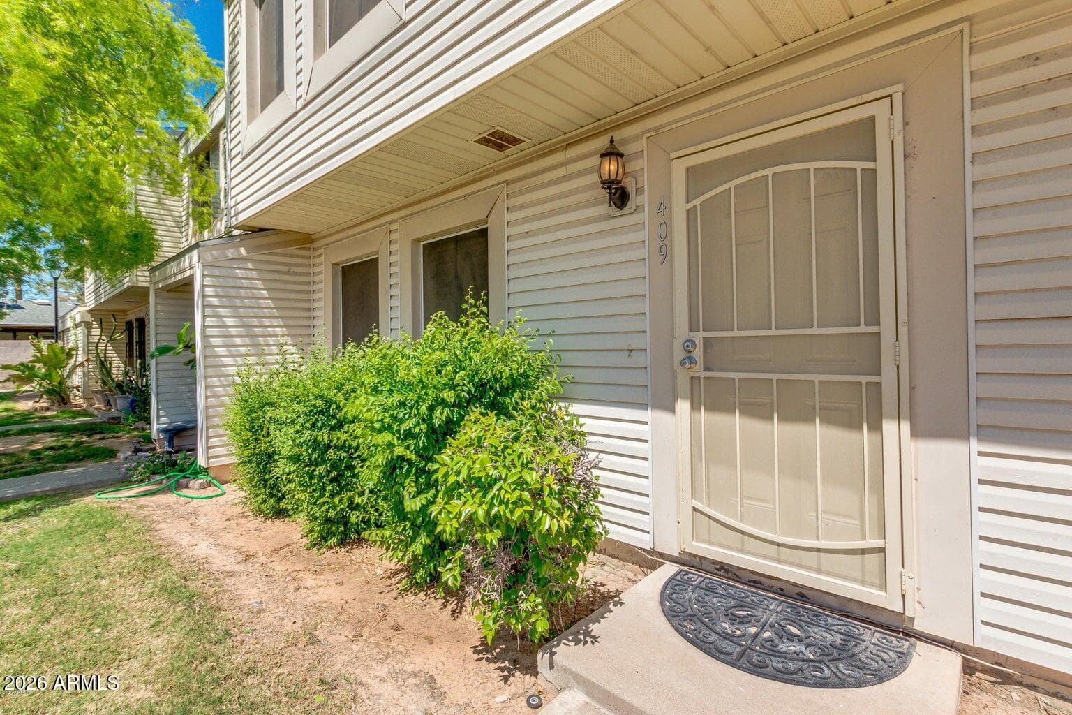 409 E WOODMAN Drive, Tempe, AZ 85283 — photo 3 of 47