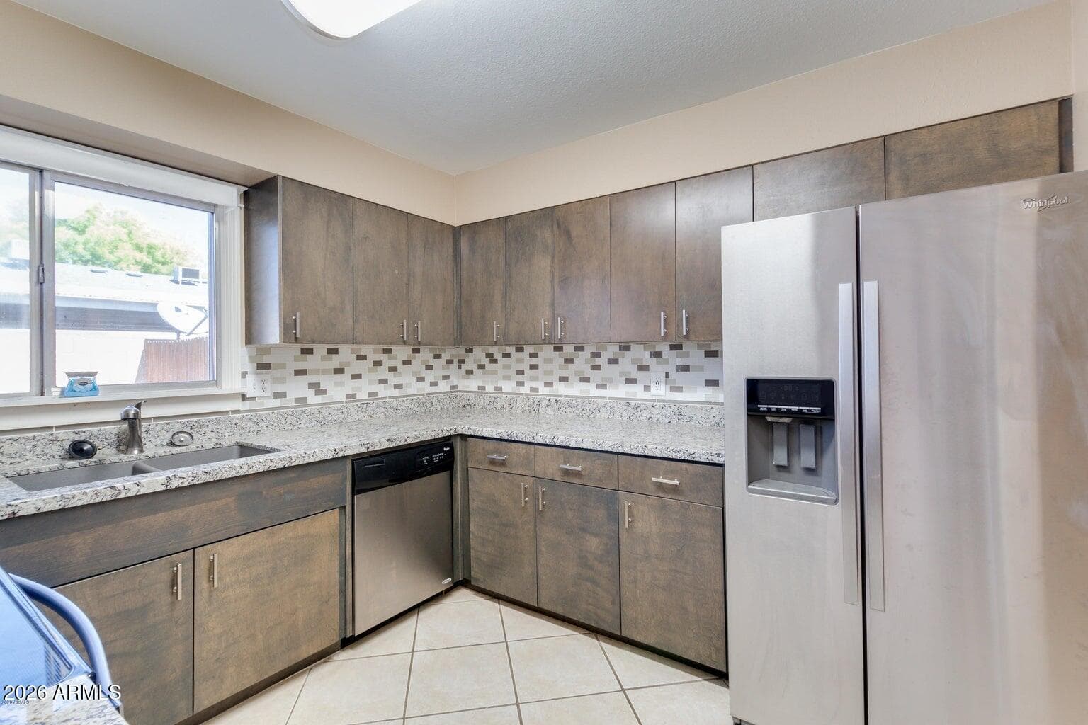 409 E WOODMAN Drive, Tempe, AZ 85283 — photo 9 of 47