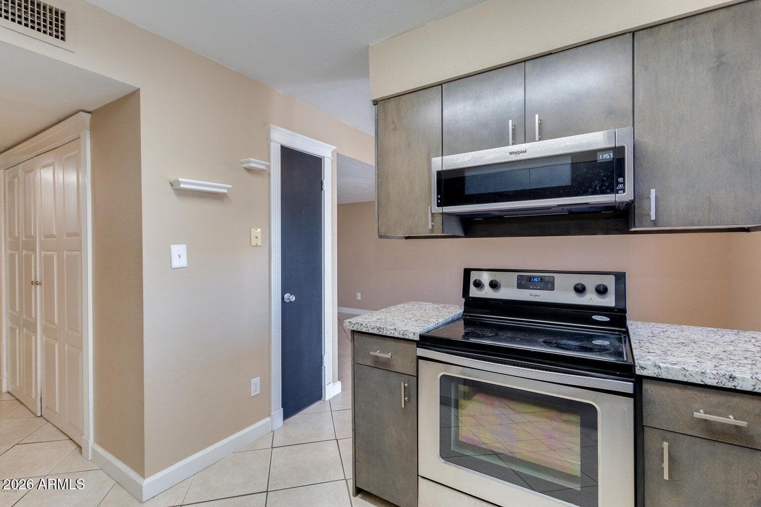 409 E WOODMAN Drive, Tempe, AZ 85283 — photo 10 of 47