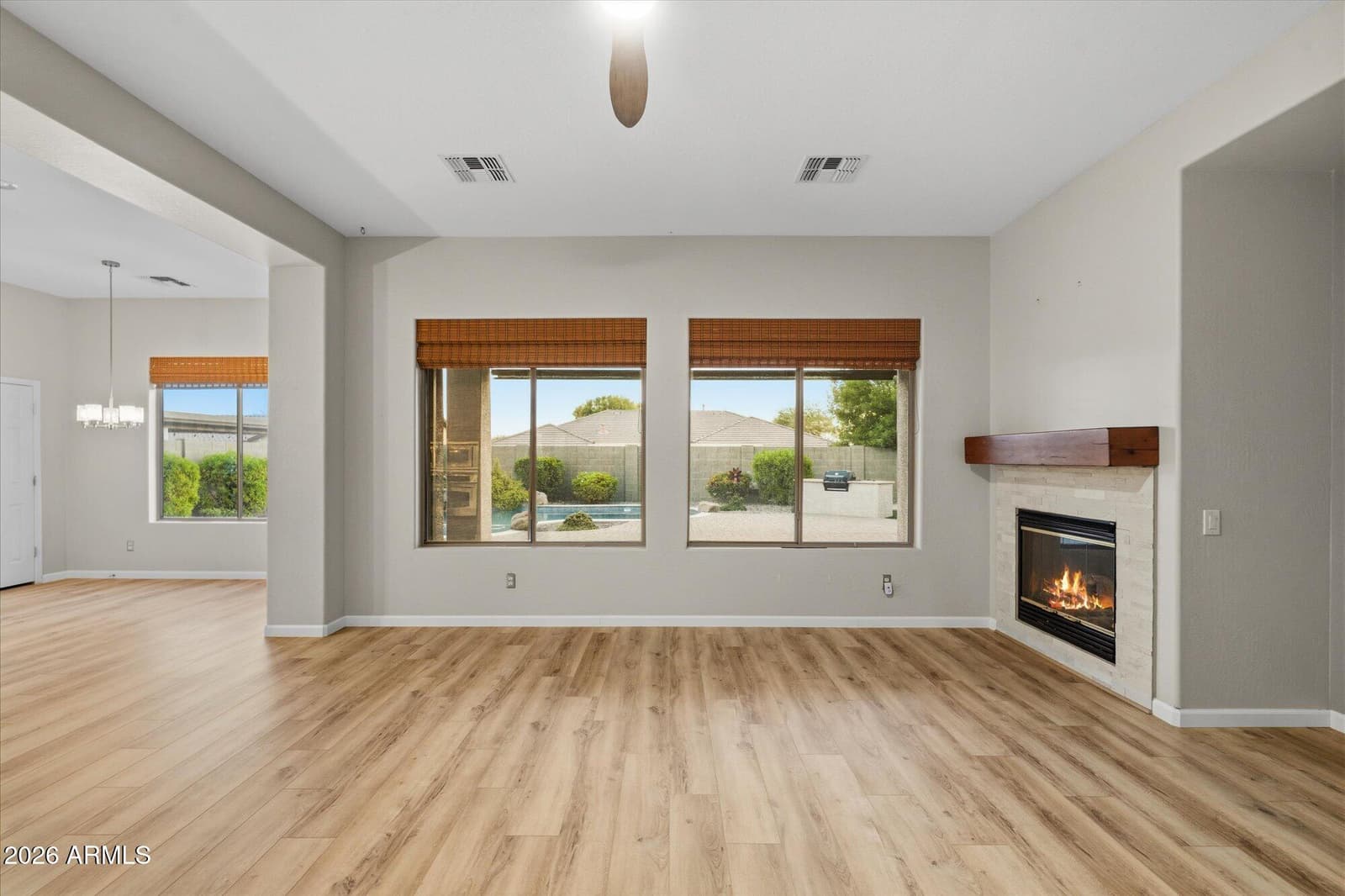 40520 N KEARNY Way, Phoenix, AZ 85086 — photo 9 of 39