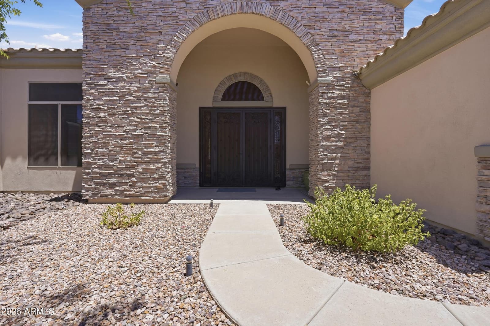 9132 W BAJADA Road, Peoria, AZ 85383 — photo 3 of 38