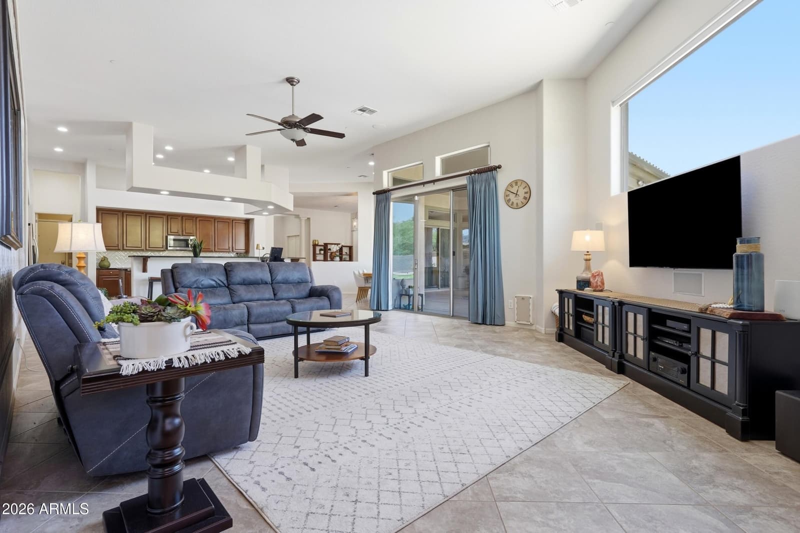 9132 W BAJADA Road, Peoria, AZ 85383 — photo 8 of 38