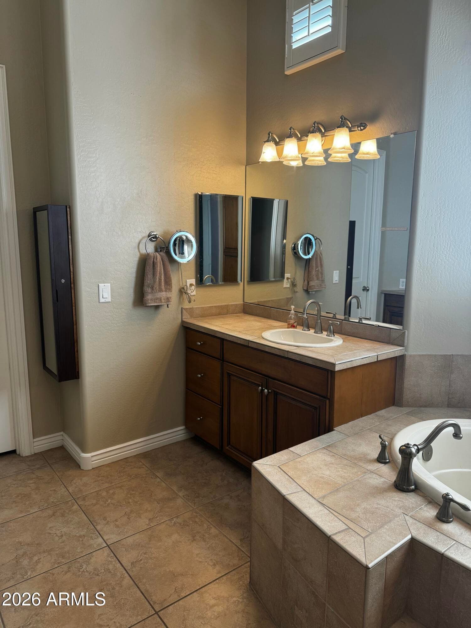 3771 E SUNNYDALE Drive, Queen Creek, AZ 85142 — photo 26 of 83