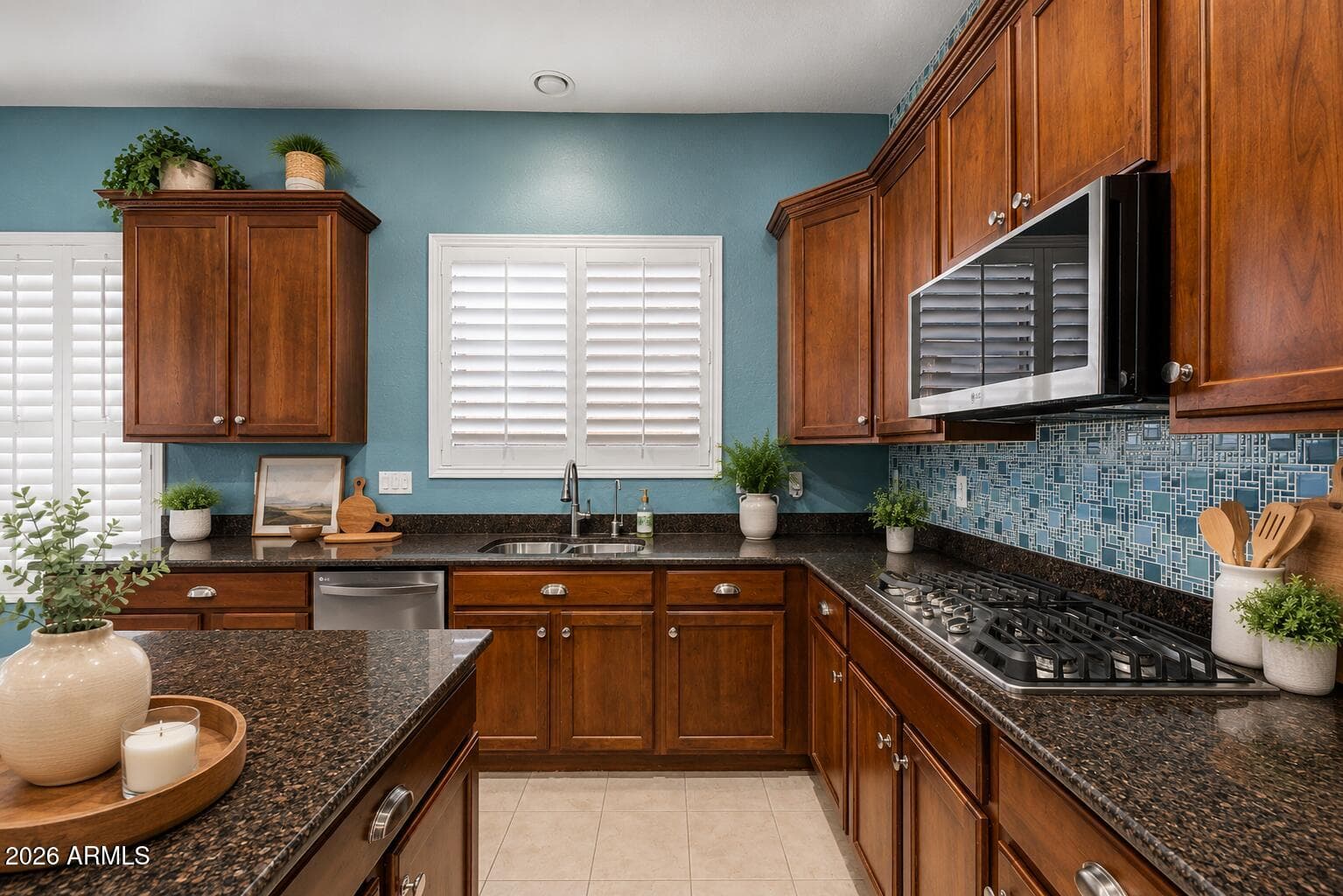 33317 N 21ST Drive, Phoenix, AZ 85085 — photo 7 of 49