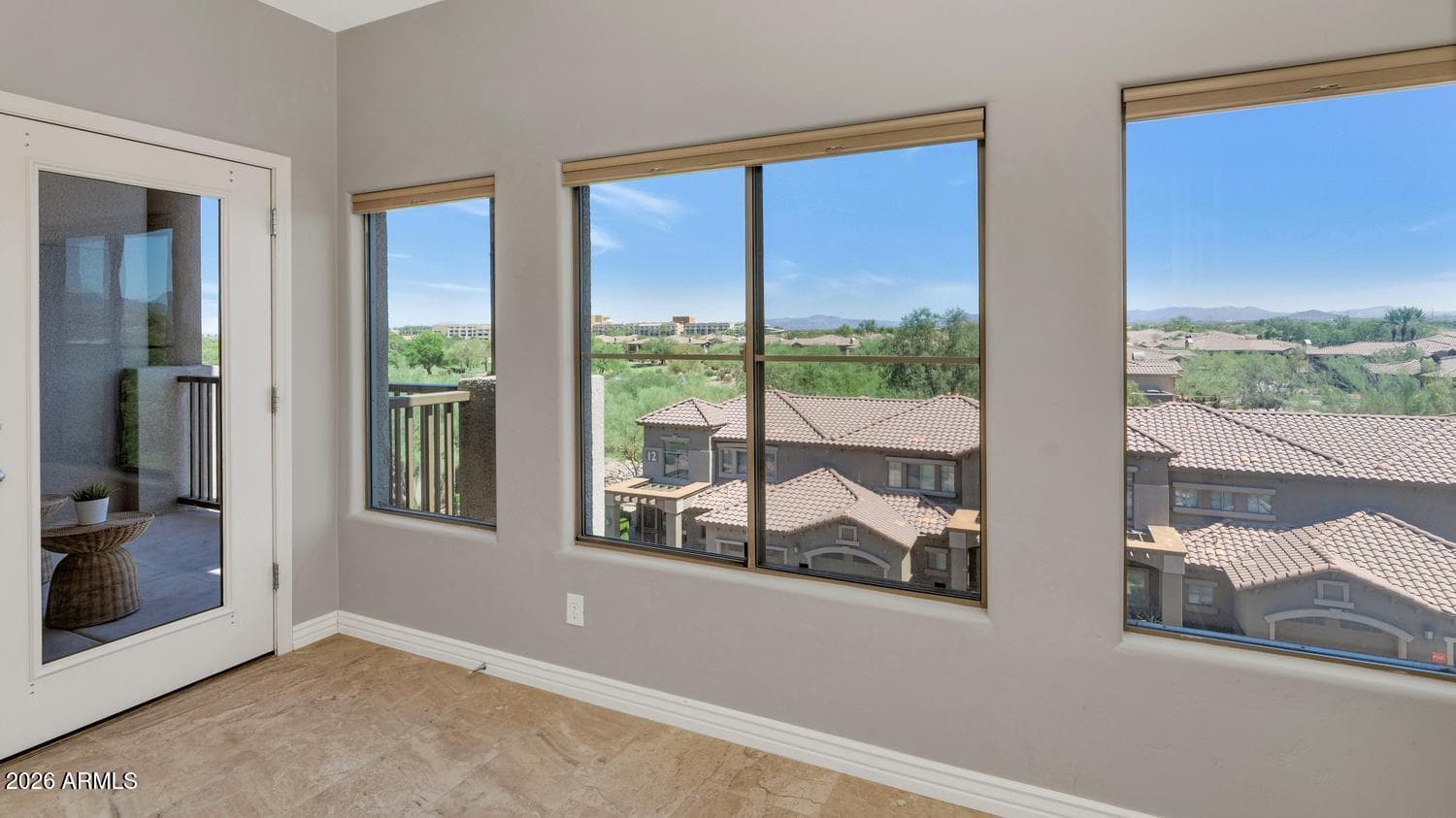 5450 E DEER VALLEY Drive 4216, Phoenix, AZ 85054 — photo 11 of 44