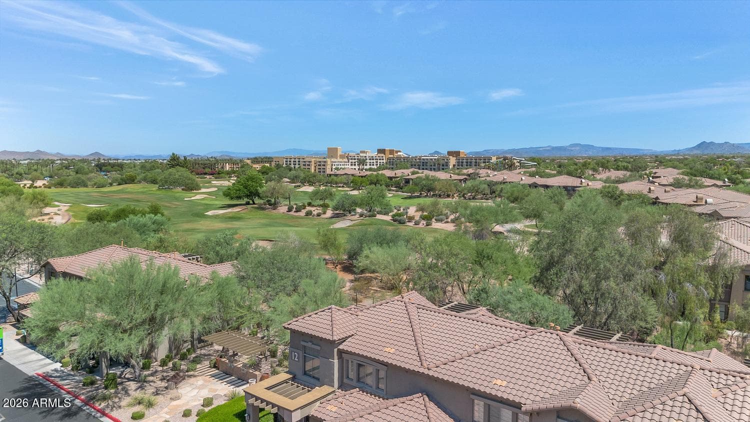 5450 E DEER VALLEY Drive 4216, Phoenix, AZ 85054 — photo 9 of 44