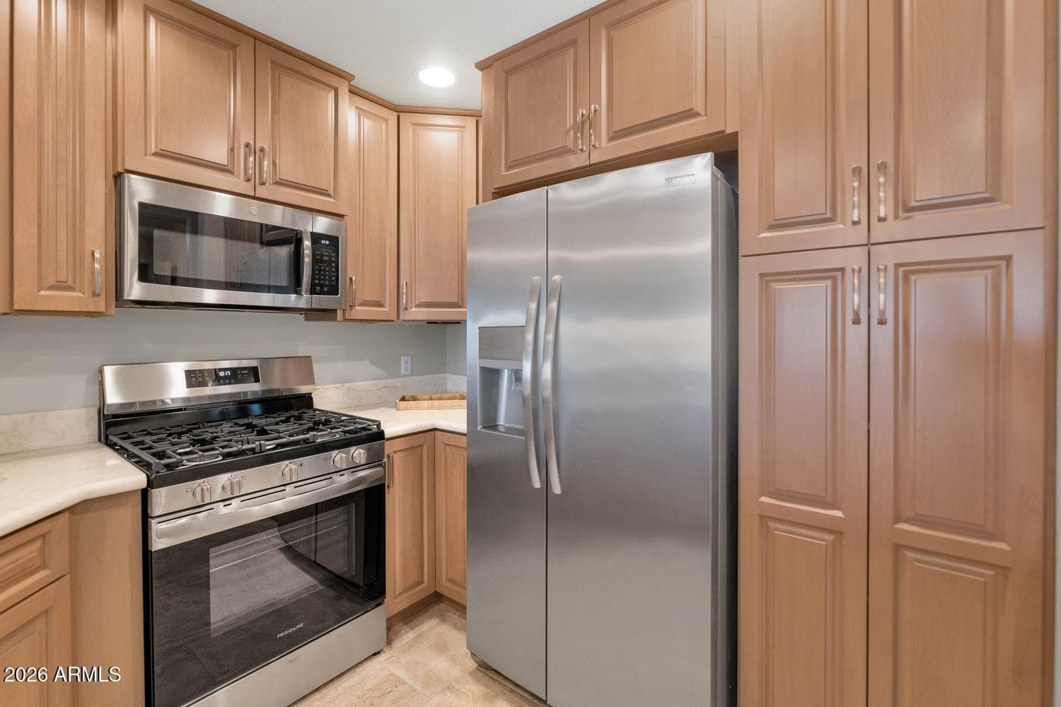 5450 E DEER VALLEY Drive 4216, Phoenix, AZ 85054 — photo 18 of 44