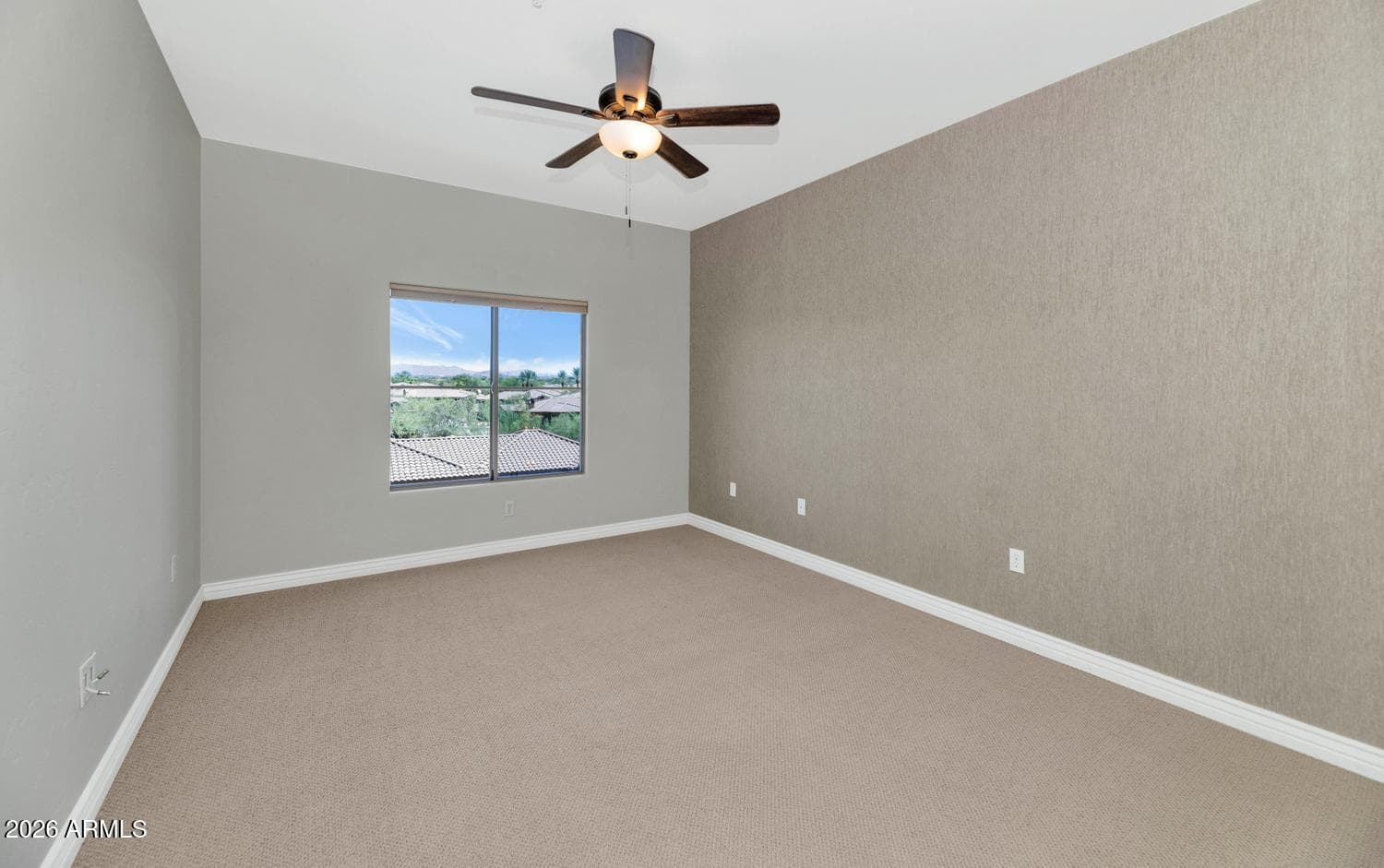 5450 E DEER VALLEY Drive 4216, Phoenix, AZ 85054 — photo 20 of 44