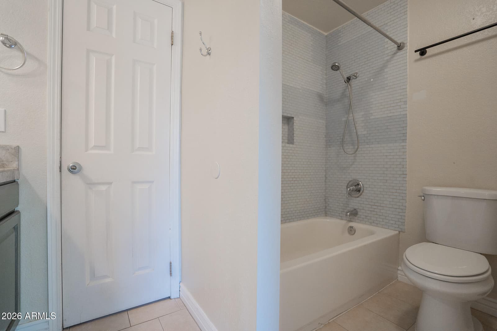 5141 W WOOD Drive, Glendale, AZ 85304 — photo 12 of 23