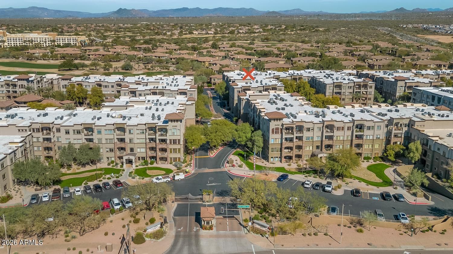 5450 E DEER VALLEY Drive 4216, Phoenix, AZ 85054 — photo 3 of 44