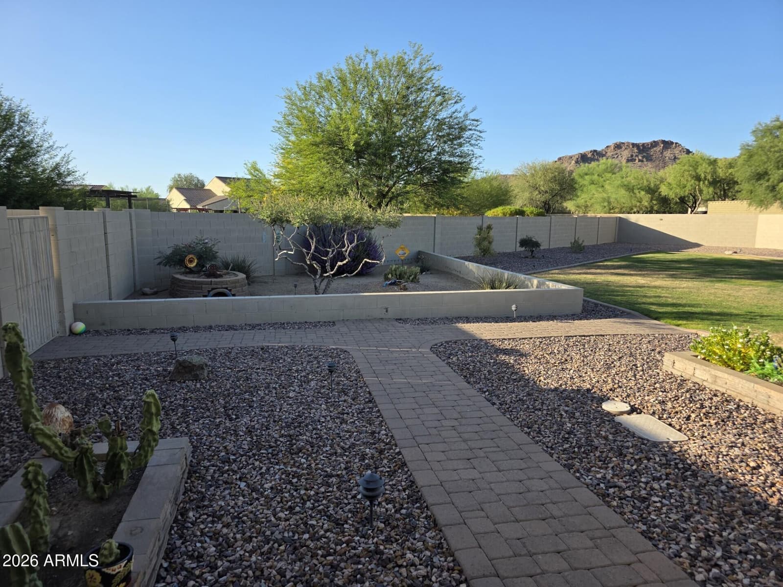 9132 W BAJADA Road, Peoria, AZ 85383 — photo 28 of 38