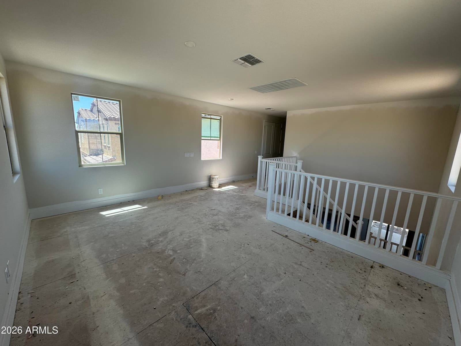 2279 S Swan Court, Gilbert, AZ 85295 — photo 5 of 11