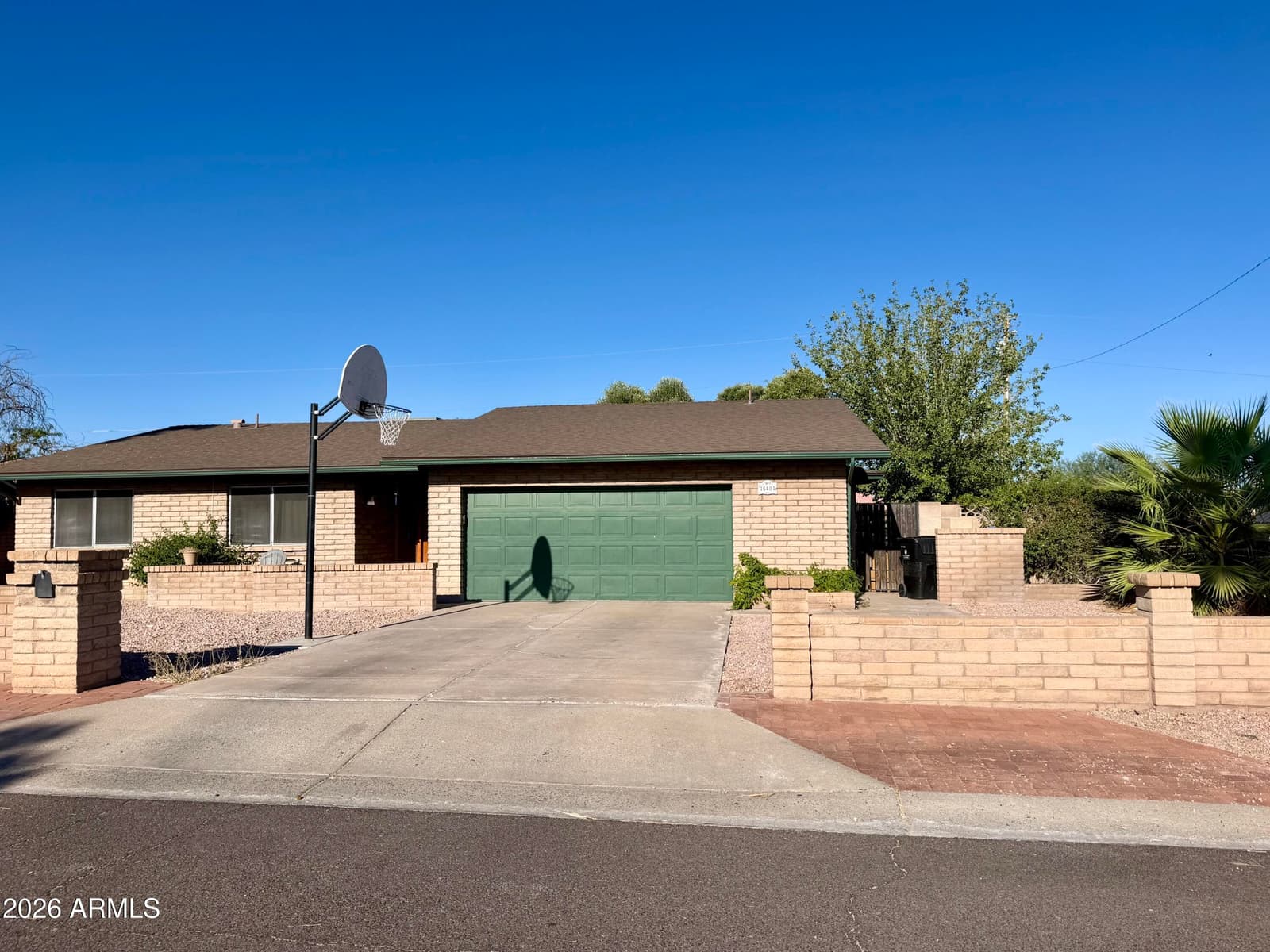 16401 N 37TH Place, Phoenix, AZ 85032 — photo 4 of 26