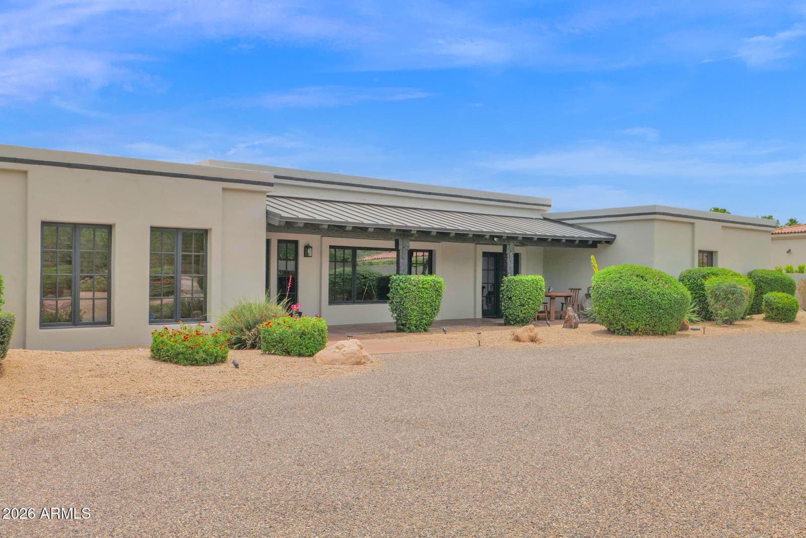 6433 E BADGETT Lane, Paradise Valley, AZ 85253 — photo 4 of 73