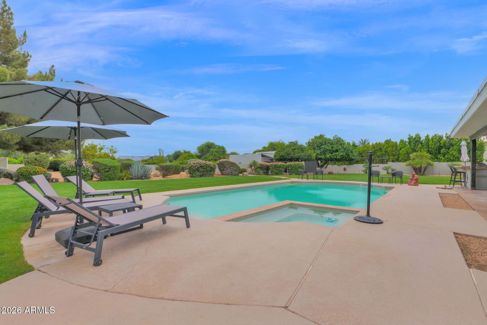 6433 E BADGETT Lane, Paradise Valley, AZ 85253 — photo 53 of 73