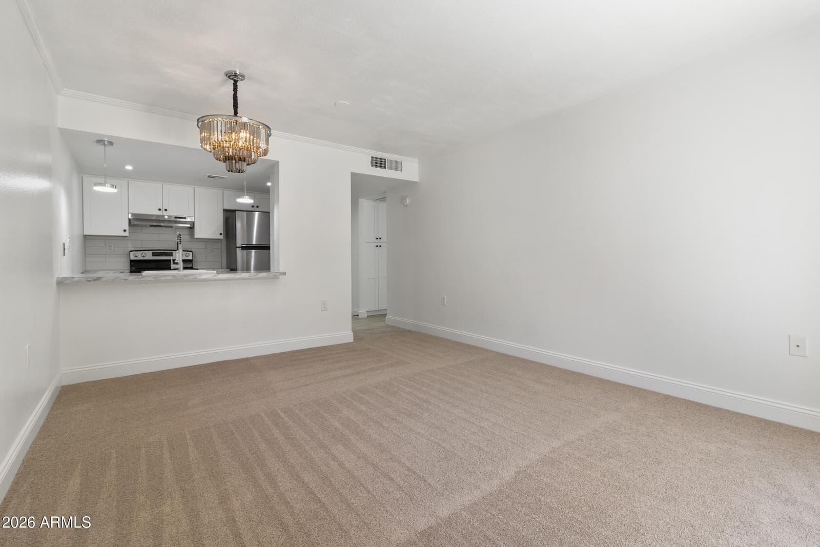 3033 E DEVONSHIRE Avenue 1016, Phoenix, AZ 85016 — photo 7 of 47