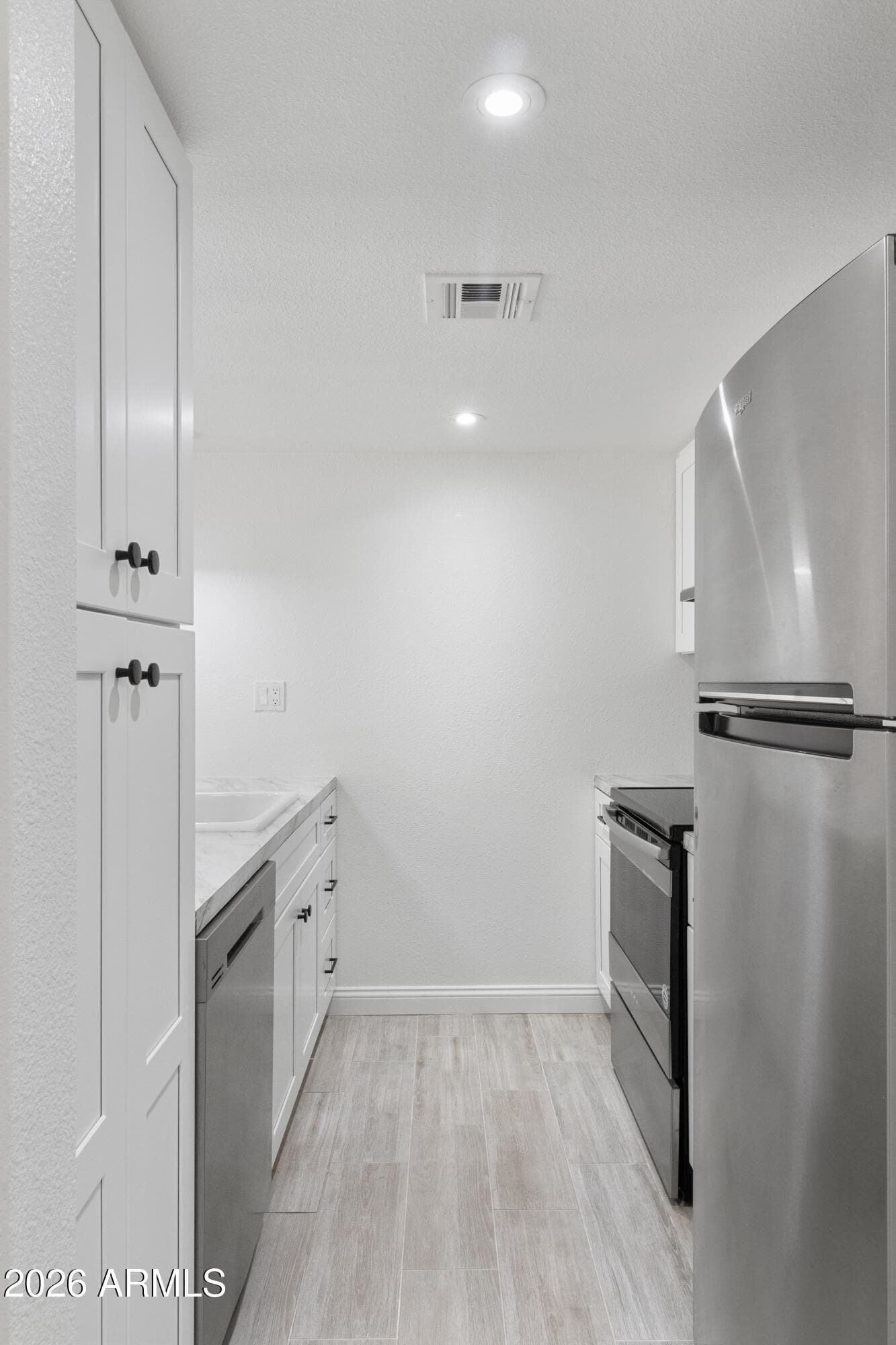 3033 E DEVONSHIRE Avenue 1016, Phoenix, AZ 85016 — photo 2 of 47