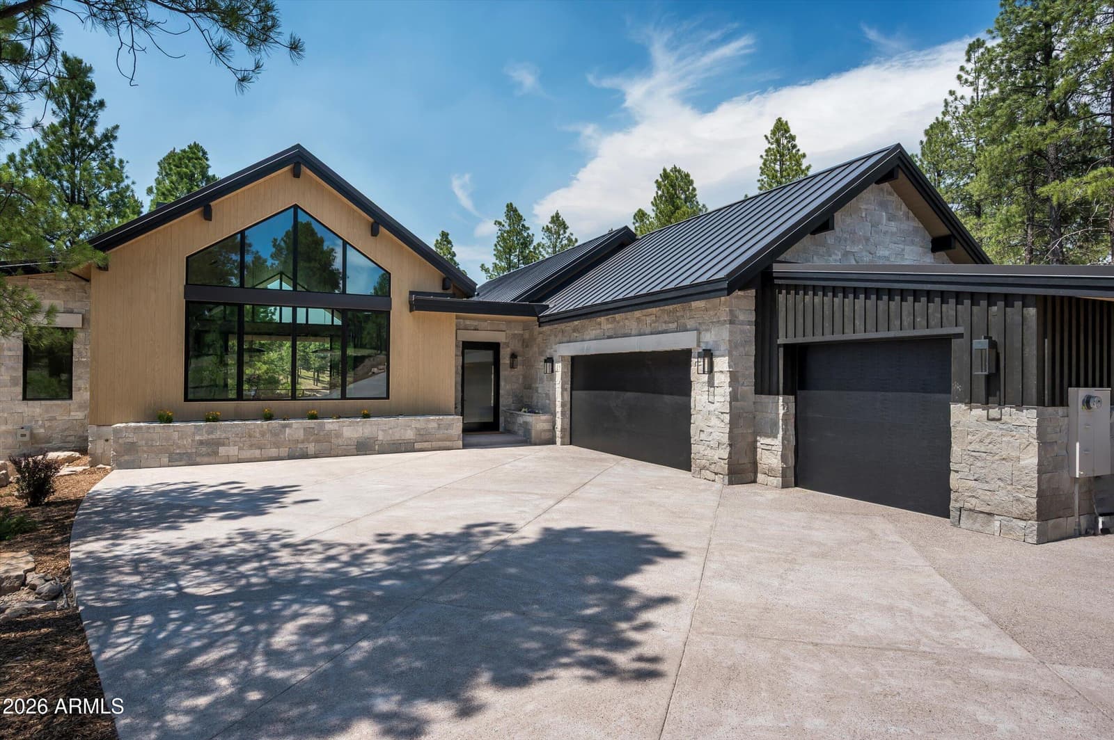 2911 S SOLITAIRES CANYON Drive, Flagstaff, AZ 86005 — photo 3 of 87
