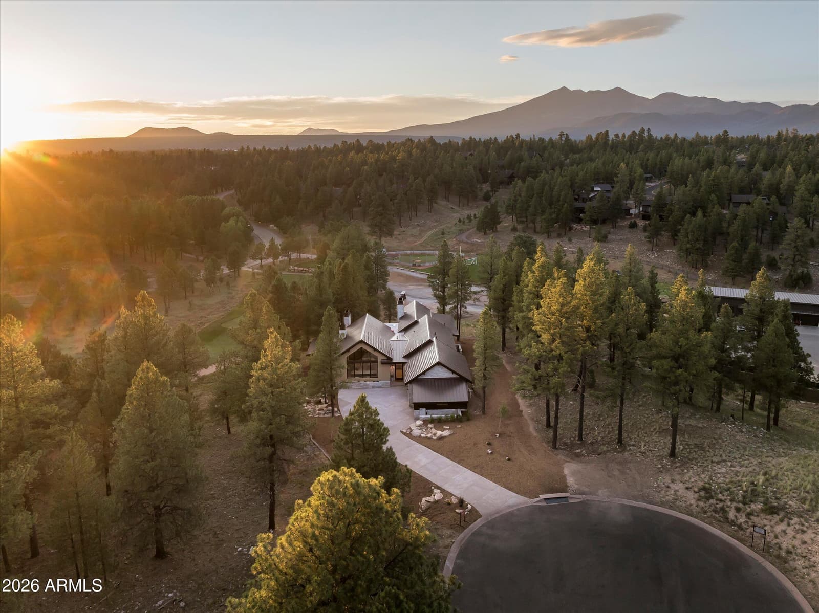 2911 S SOLITAIRES CANYON Drive, Flagstaff, AZ 86005 — photo 77 of 87