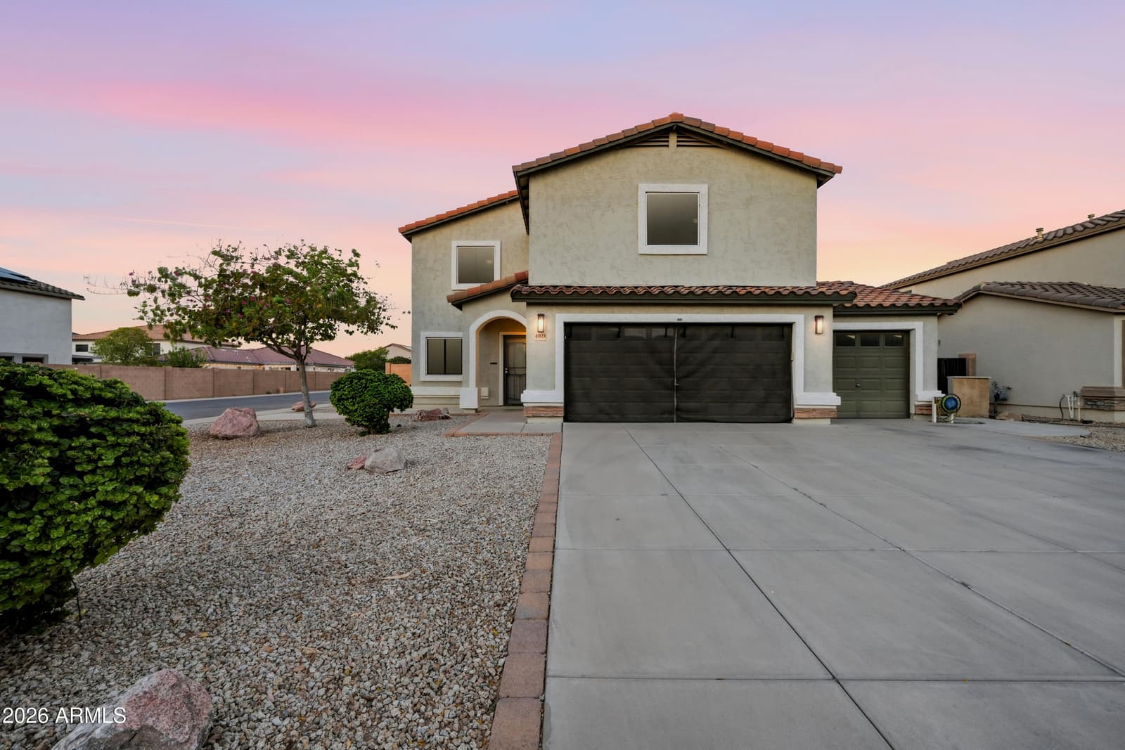 40091 N WESTRAY Way, San Tan Valley, AZ 85140