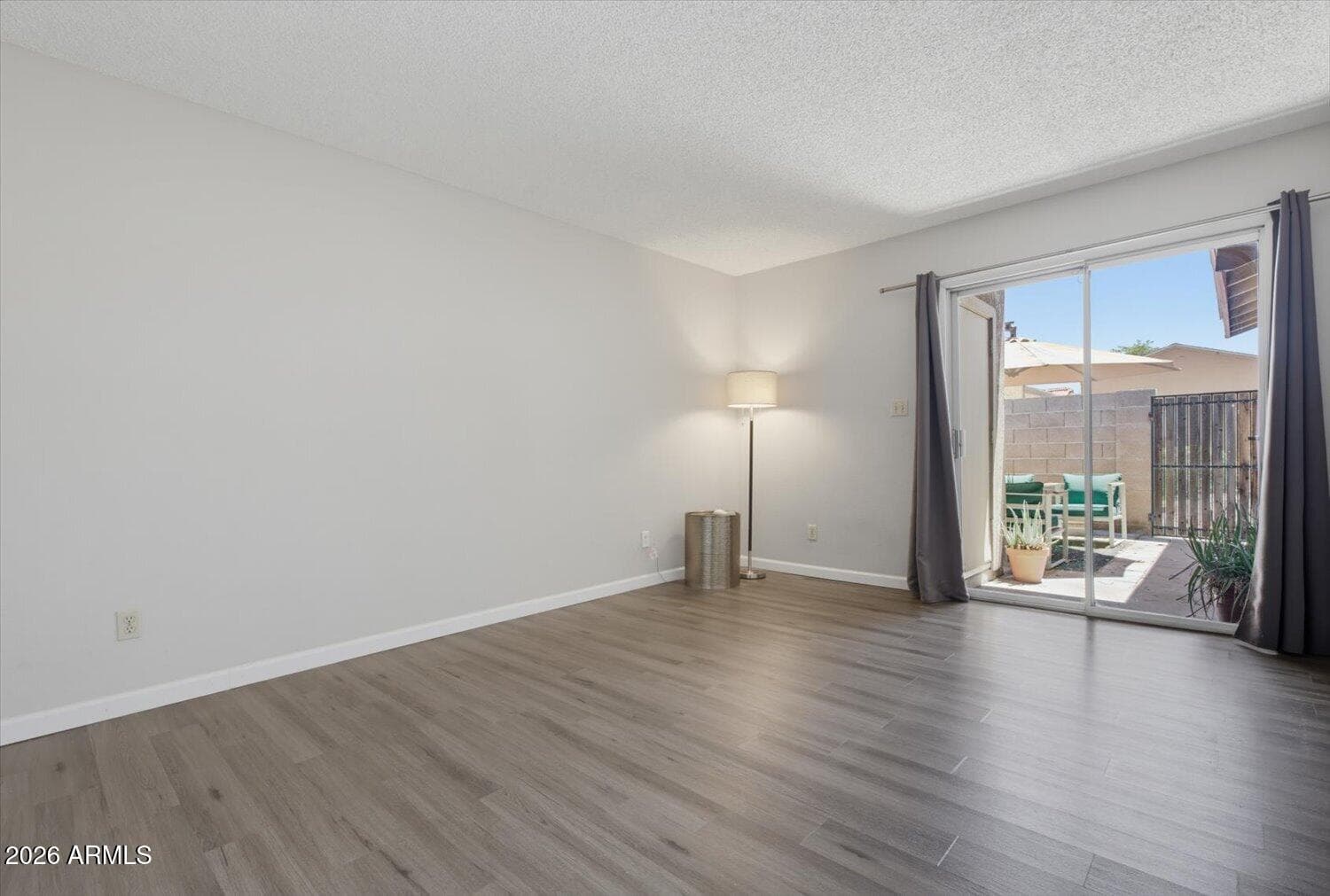 917 S HACIENDA Drive, Tempe, AZ 85281 — photo 10 of 20
