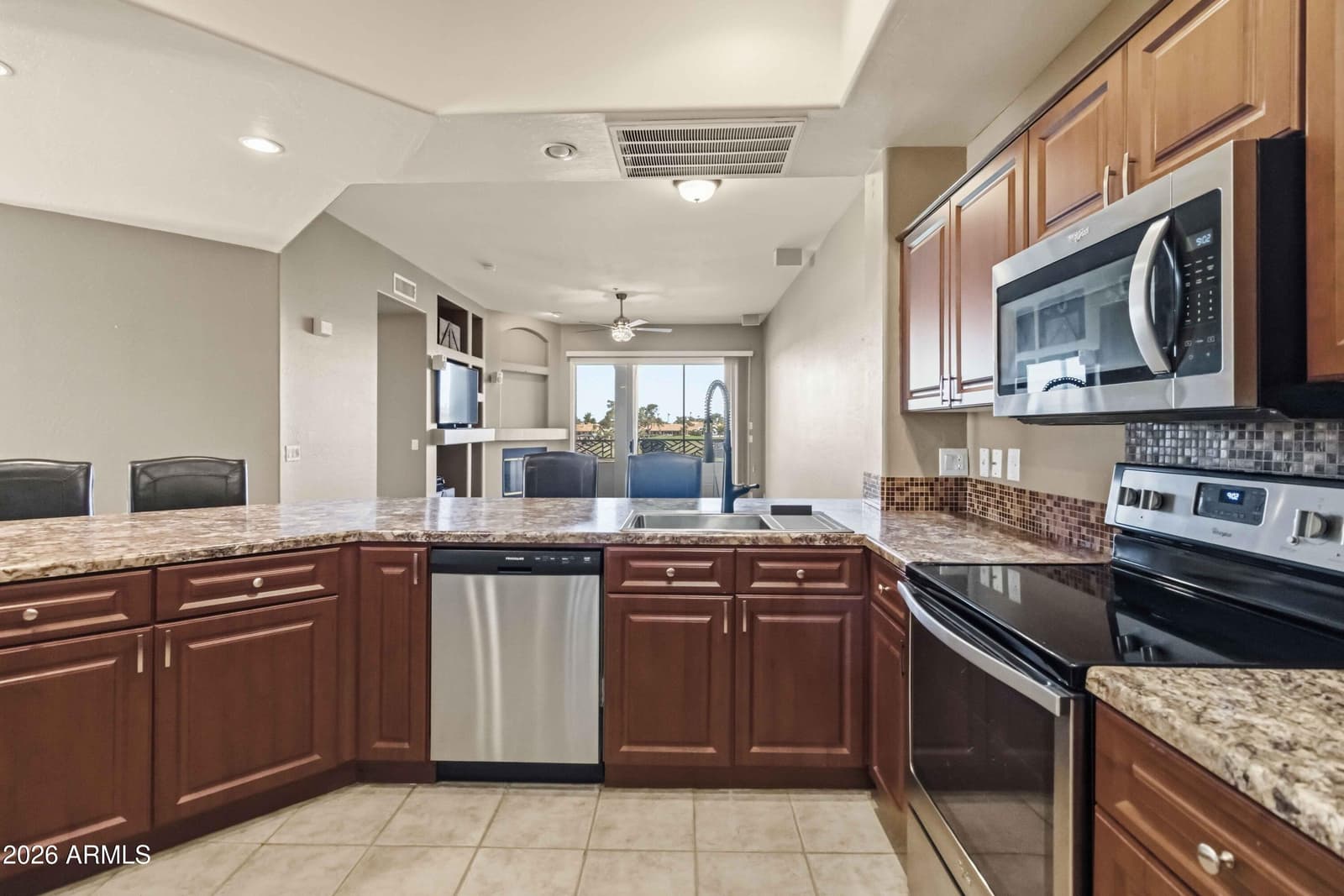 3800 S CANTABRIA Circle 1062, Chandler, AZ 85248 — photo 33 of 50