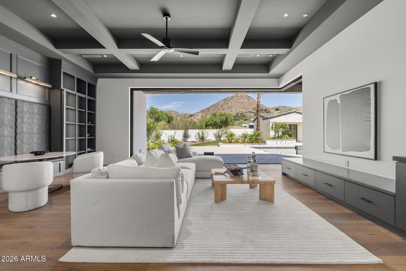 6610 N MOUNTAIN VIEW Drive, Paradise Valley, AZ 85253 — photo 16 of 32
