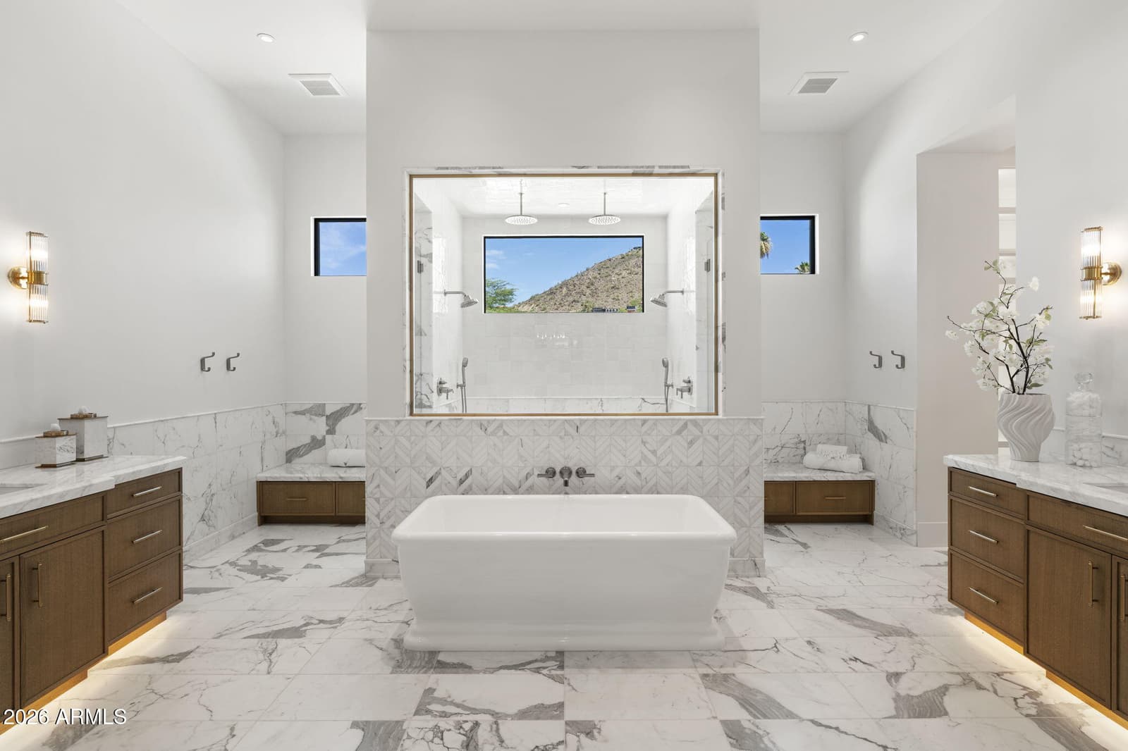 6610 N MOUNTAIN VIEW Drive, Paradise Valley, AZ 85253 — photo 22 of 32