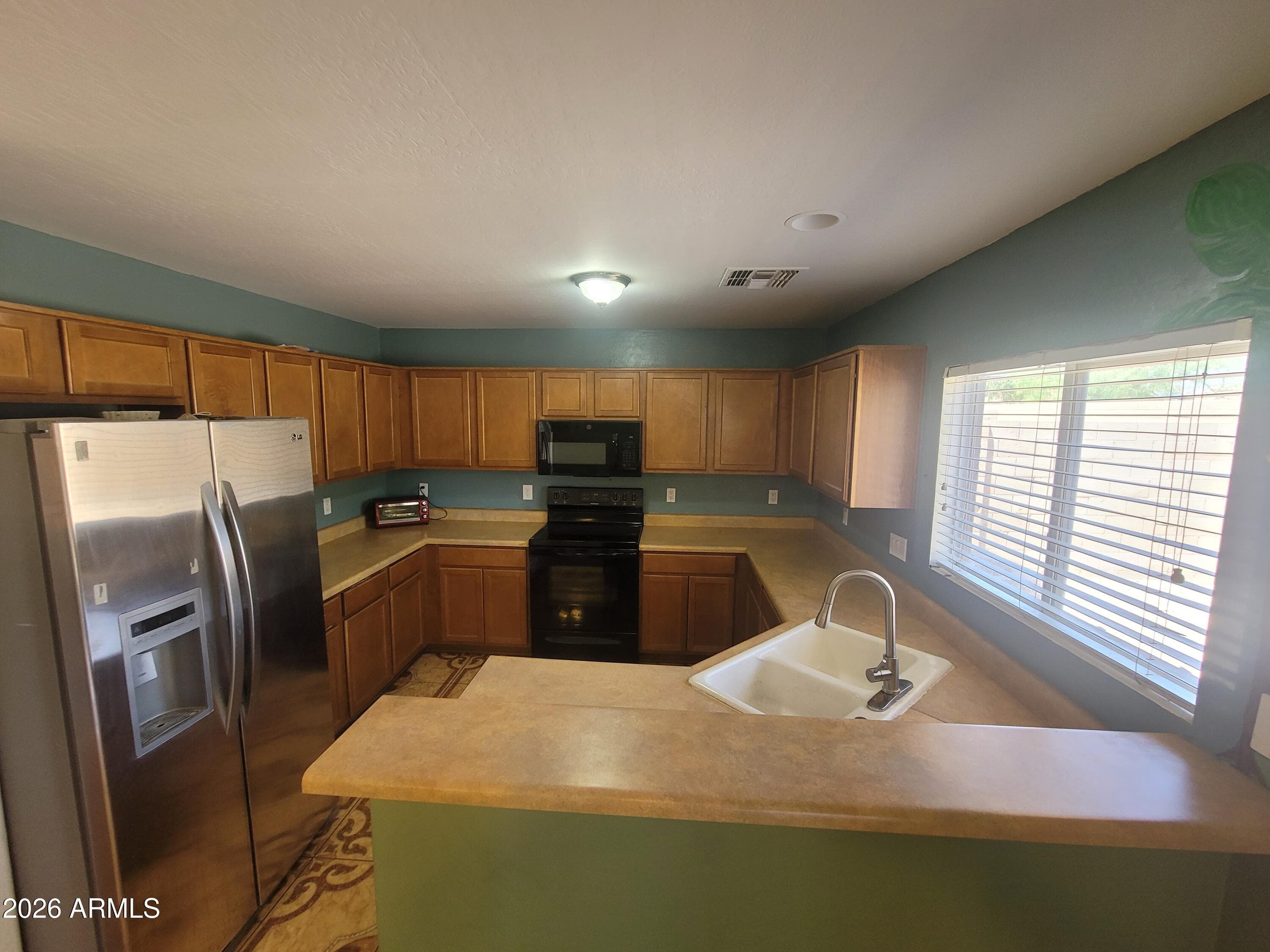 107 S 220TH Drive, Buckeye, AZ 85326 — photo 5 of 6