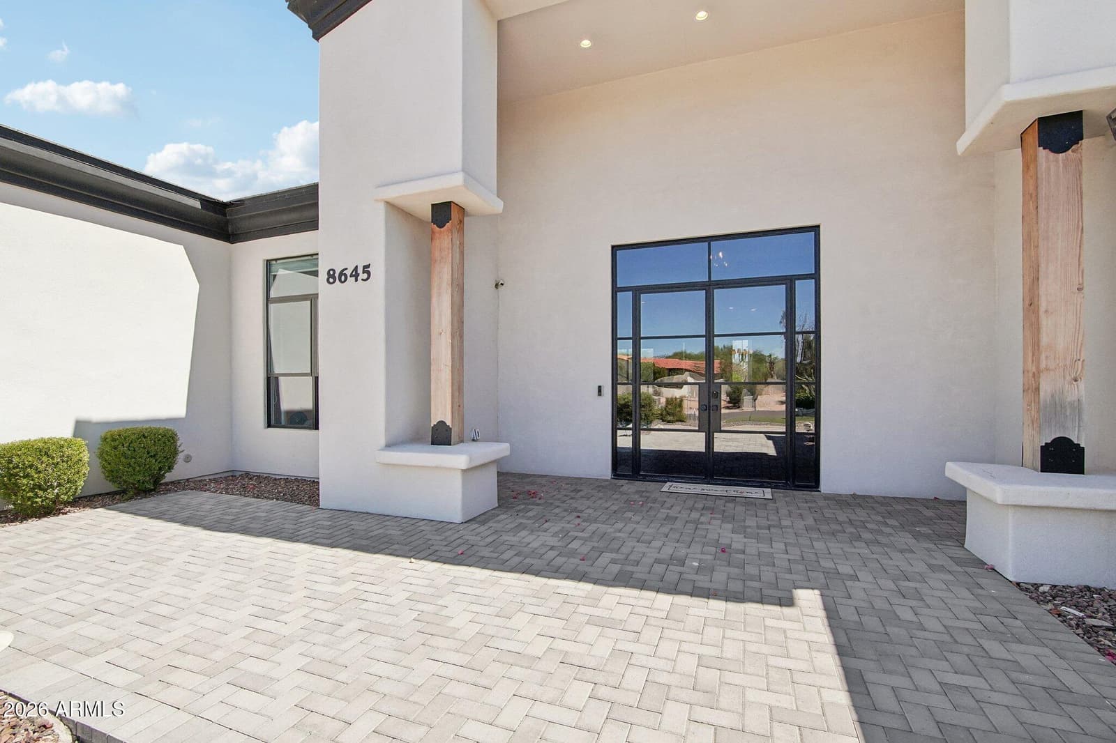 8645 E Wood Drive, Scottsdale, AZ 85260 — photo 8 of 61