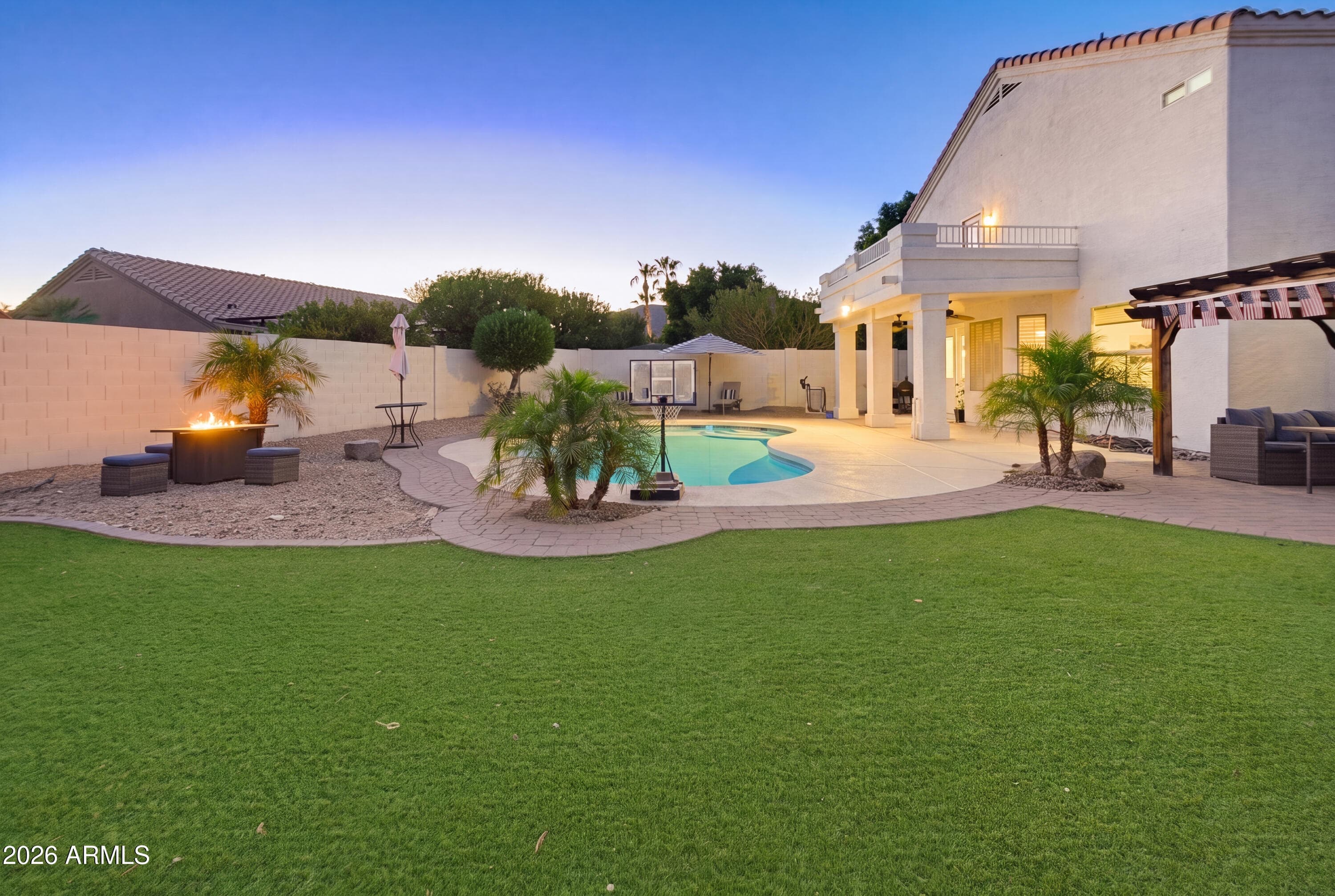 13 W SILVERWOOD Drive, Phoenix, AZ 85045 — photo 32 of 69