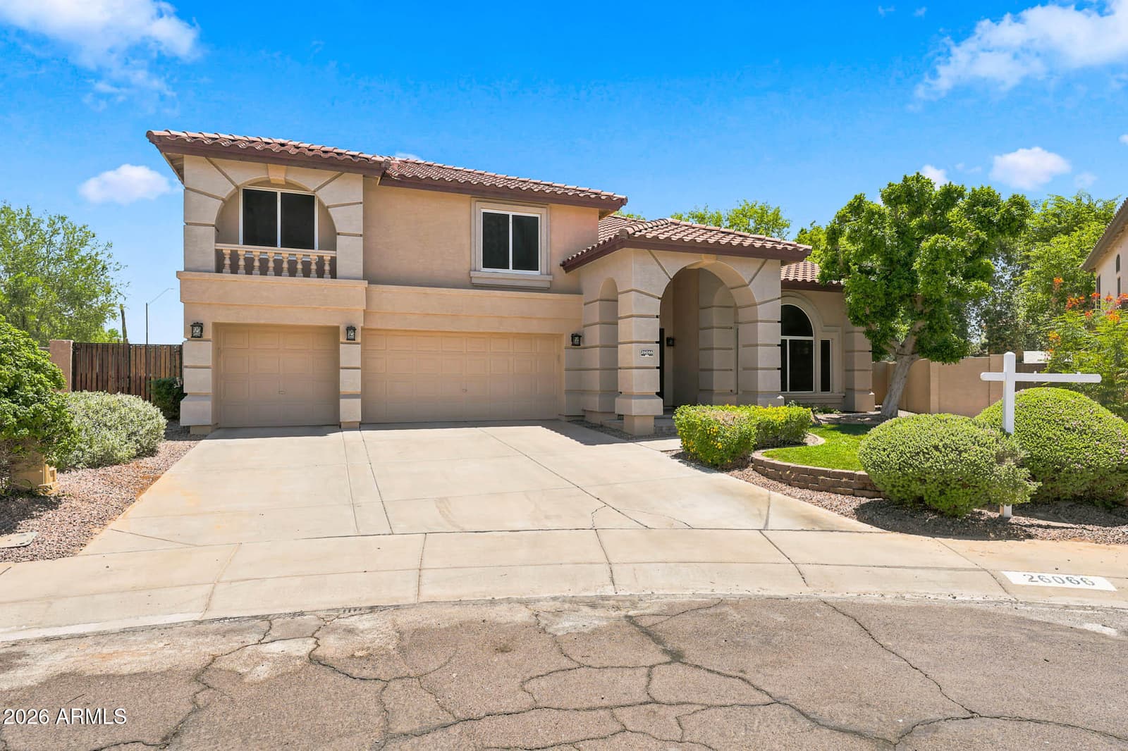 26066 N 71ST Drive, Peoria, AZ 85383 — photo 3 of 75