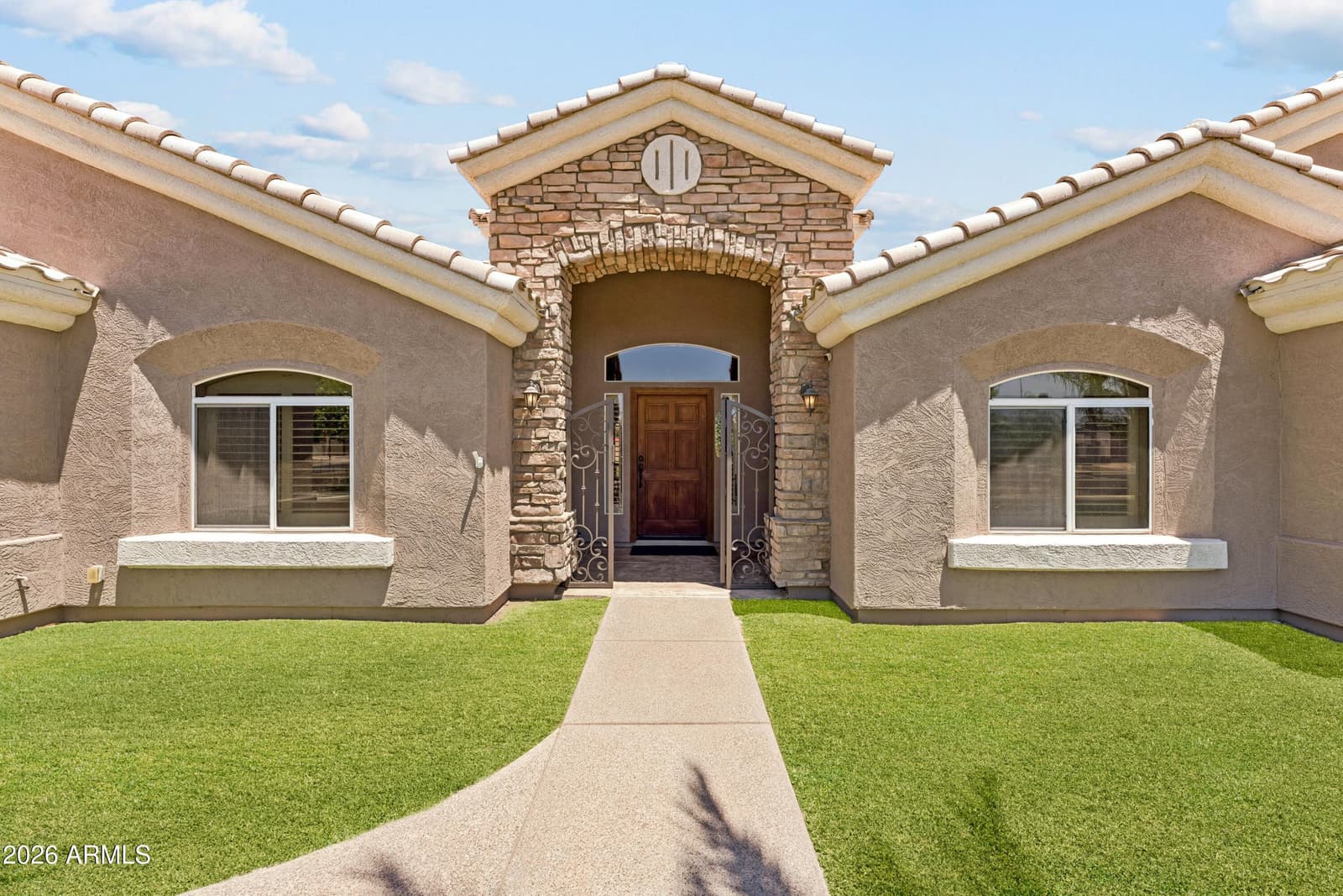 8452 W DONALD Drive, Peoria, AZ 85383 — photo 11 of 85