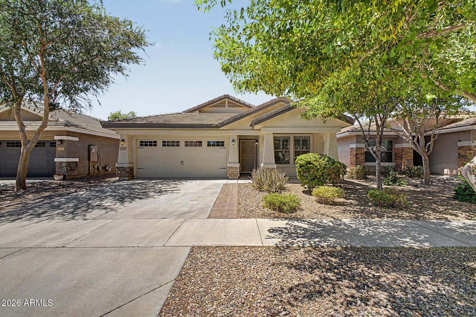 4207 E SANDY Way, Gilbert, AZ 85297 — photo 11 of 32