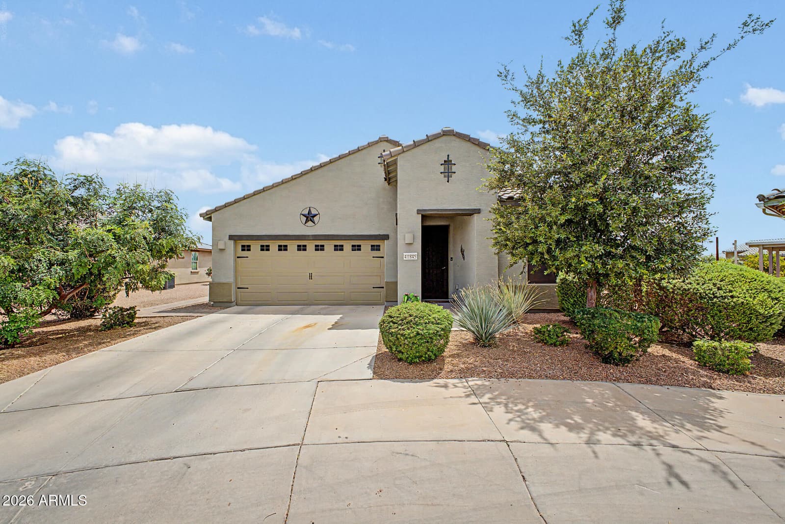 41845 W Mesquite Road, Maricopa, AZ 85138 — photo 2 of 35