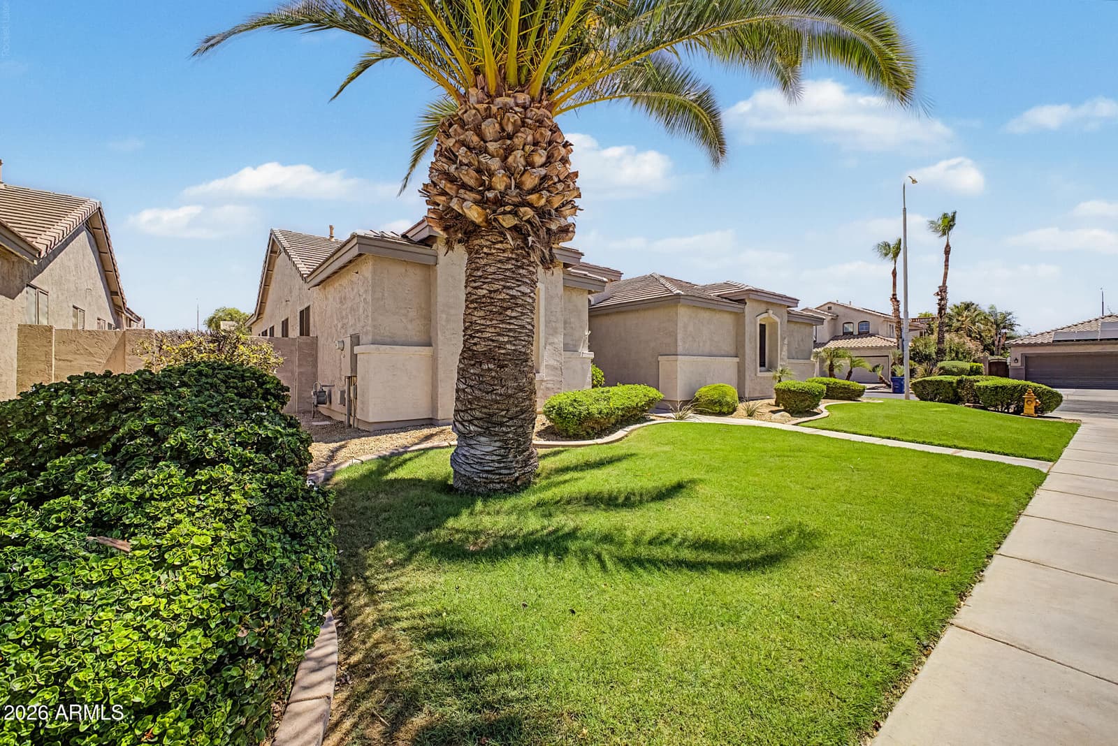604 W Goldfinch Way, Chandler, AZ 85286 — photo 4 of 48