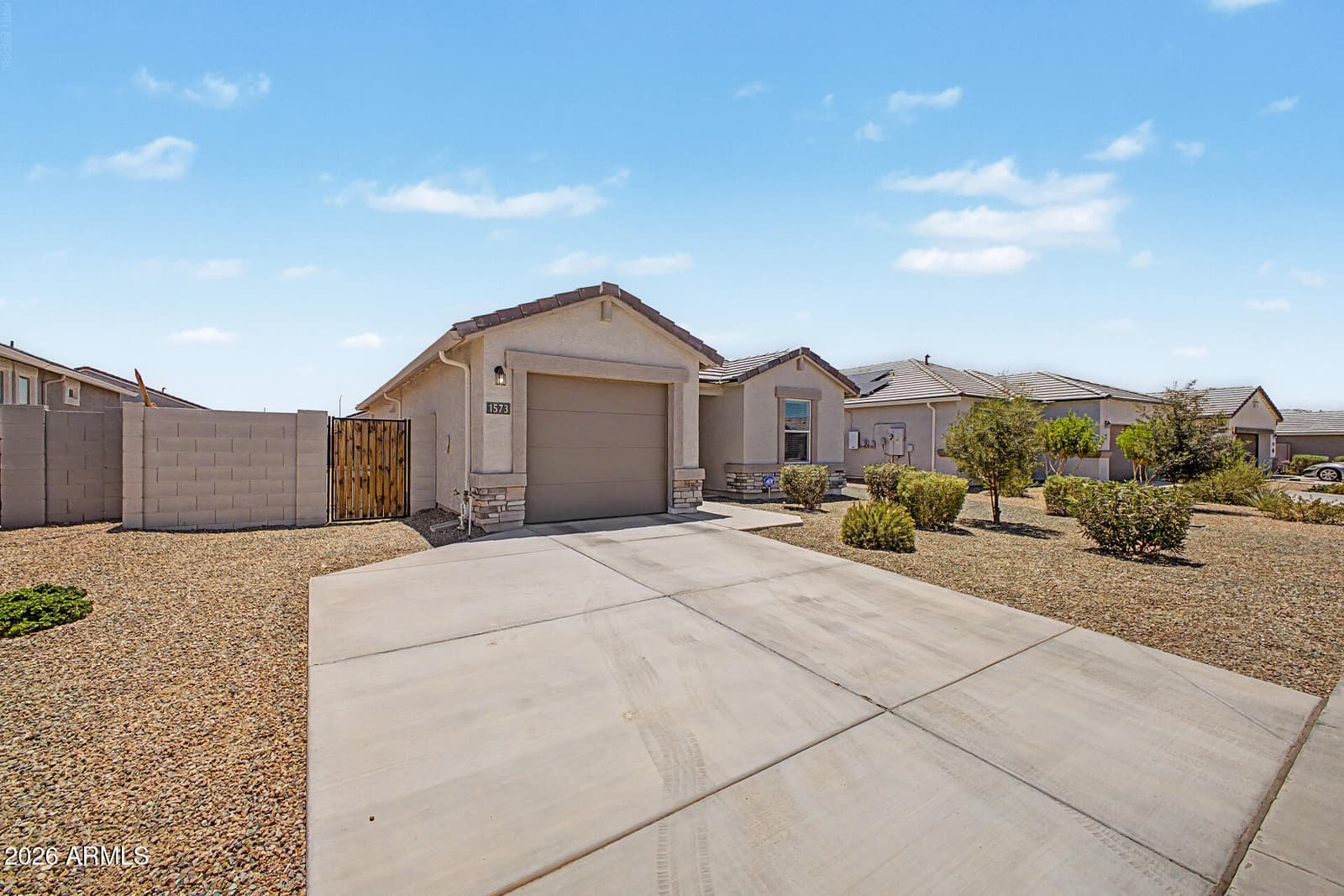 1573 E SQUIRE Drive, Casa Grande, AZ 85122 — photo 5 of 29