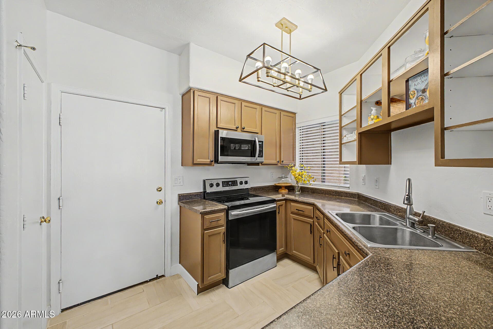 2027 E University Drive 132, Tempe, AZ 85288 — photo 9 of 36