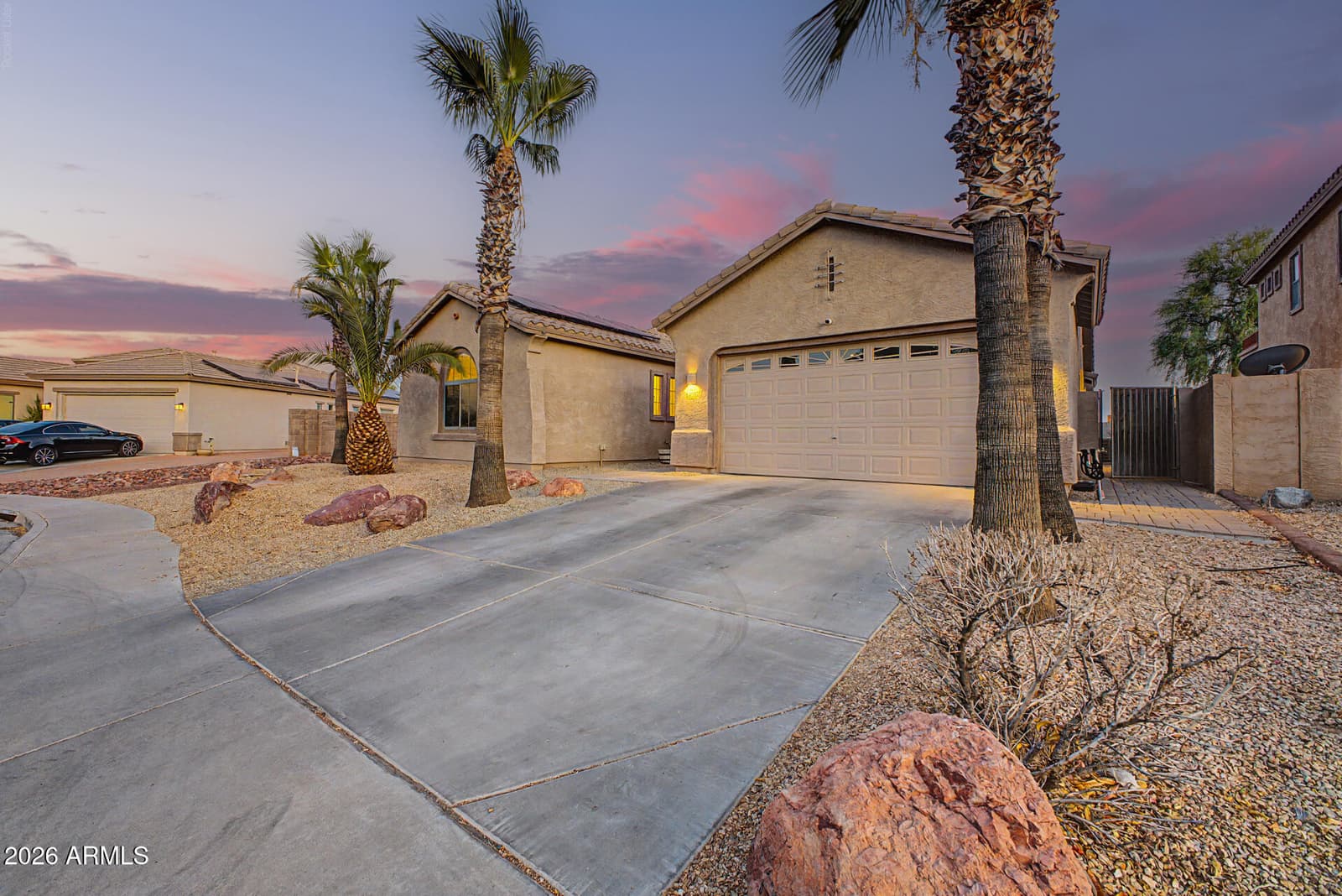 13155 W MONTEREY Way, Litchfield Park, AZ 85340 — photo 3 of 34