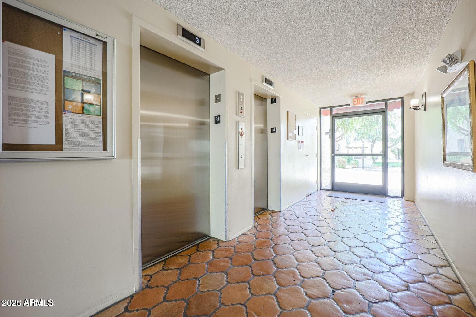 3033 E DEVONSHIRE Avenue 1016, Phoenix, AZ 85016 — photo 24 of 47