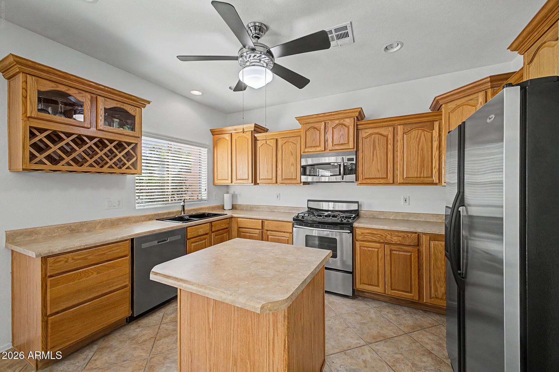 3774 S LAUREL Way, Chandler, AZ 85286 — photo 11 of 47