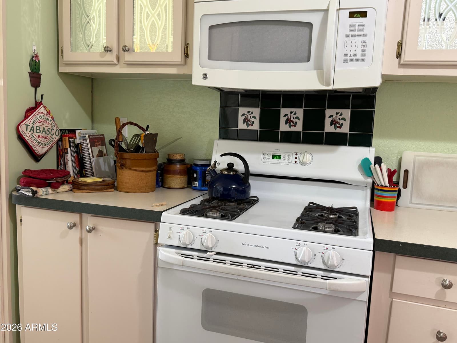 30854 S WANDERING Way 64, Congress, AZ 85332 — photo 10 of 48
